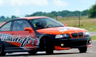  Acrobacias y experiencias de conducción en un BMW 